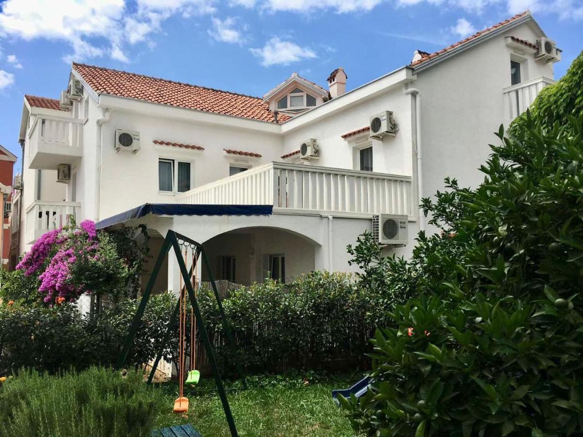 Vila Monte Hotel Будва Екстериор снимка