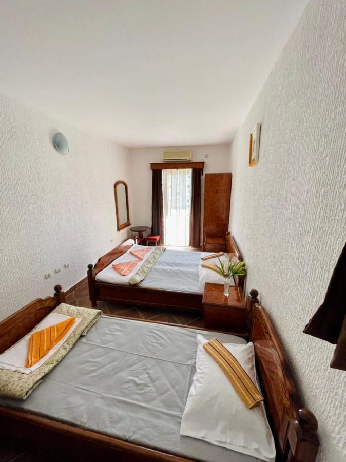 Vila Monte Hotel Будва Екстериор снимка